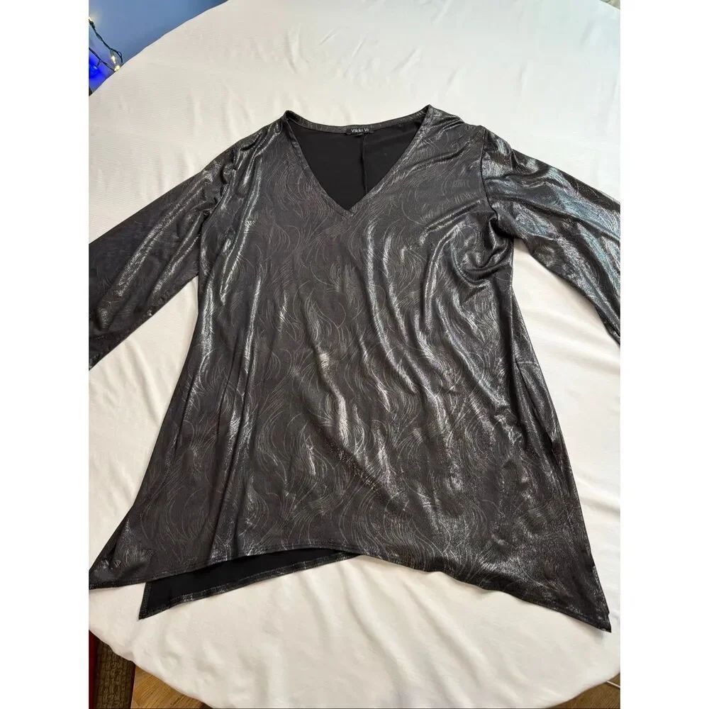 Vikki Vi Black Metallic Lagenlook Tunic Top Plus Size 1X
